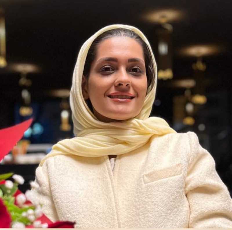 سمانه سیفیان